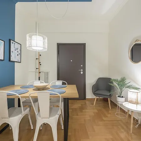 Apartment By Cloudkeys *